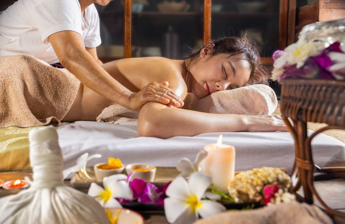 thai with oil massage in phuket