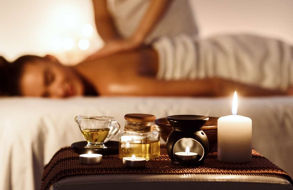warm oil massage phuket