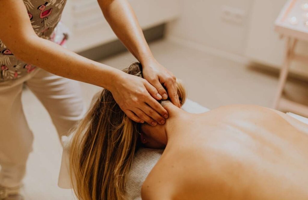 deep tissue outcall massage