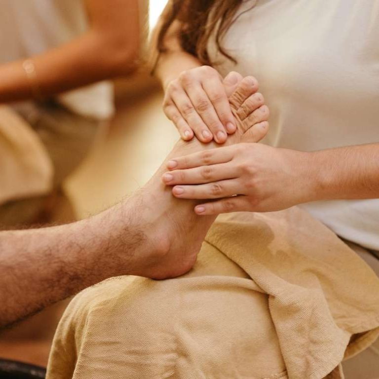 Foot outcall massage